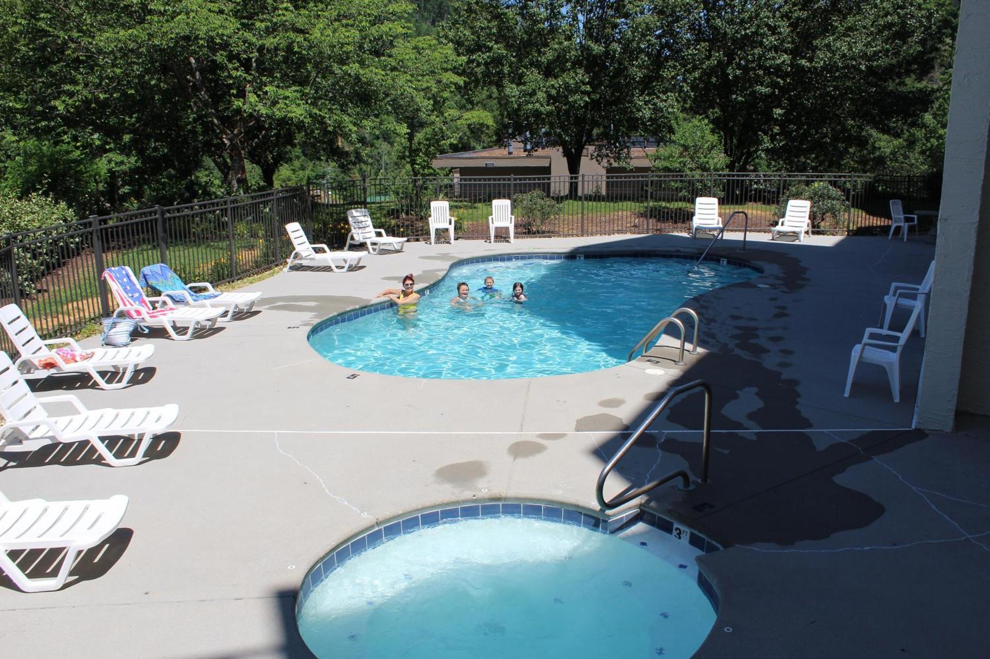 Gatlinburg Chateau Condo 510 Екстериор снимка